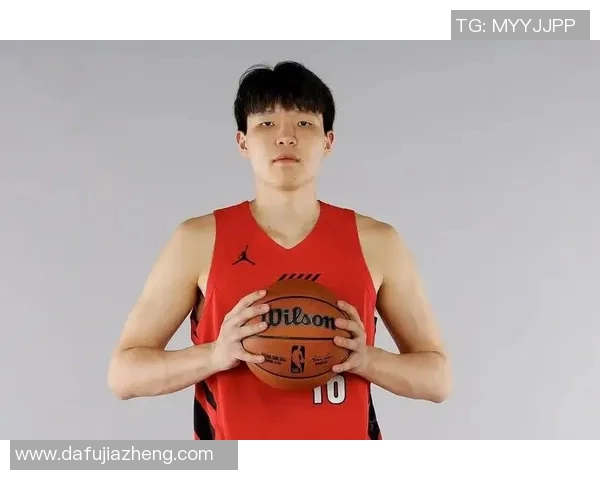 亚历山大31分助雷霆大胜开拓者，NBA常规赛西部排名稳固，杨瀚森未获出场机会